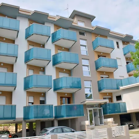 Apartamento Flat In Building With Lift 250m From The Sea