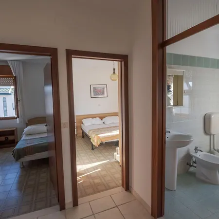 Flat In Building With Lift 250 M From The Sea * بيبيوني
