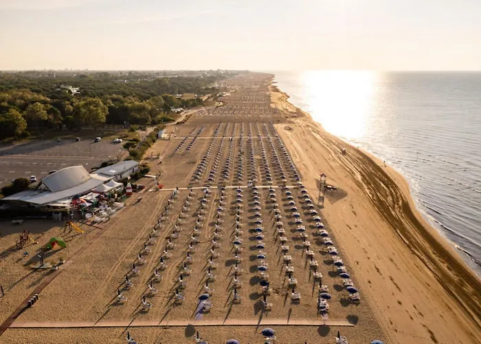 Flat In Building With Lift 250m From The Sea Appartamento *