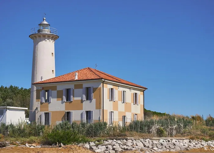 Flat In Building With Lift 250m From The Sea *